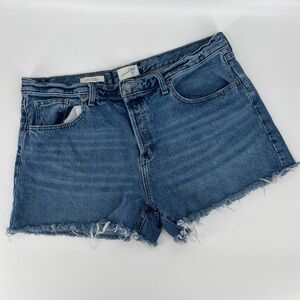 Universal Thread | 16R Baggy Dark Denim Cutoff Shorts | Mid Rise | Distressed
